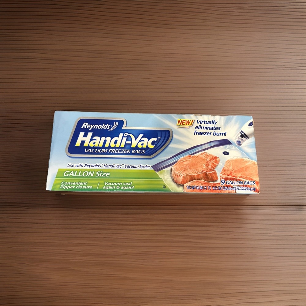 Reynolds‎ Handi-Vac Vacuum Freezer Bags Gallon Size 9 Bags Sealed Box